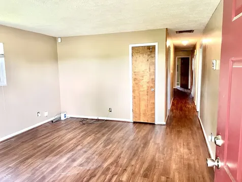 9715 E 42nd Street Indianapolis IN 46235