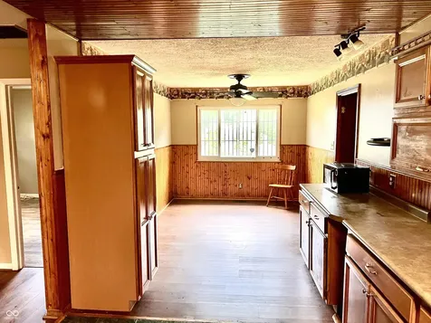 9715 E 42nd Street Indianapolis IN 46235