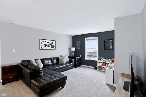 6629 W Deer Hill Drive Mccordsville IN 46055
