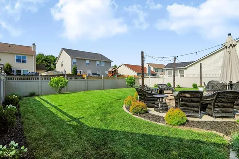 6629 W Deer Hill Drive Mccordsville IN 46055