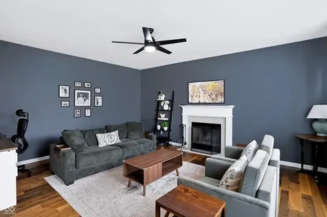 6629 W Deer Hill Drive Mccordsville IN 46055