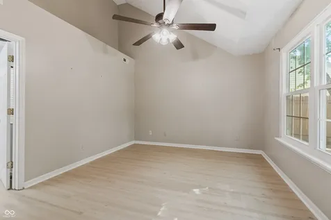323 Lake Ridge Lane Greenwood IN 46142