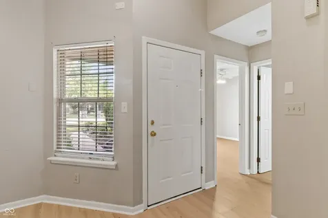 323 Lake Ridge Lane Greenwood IN 46142