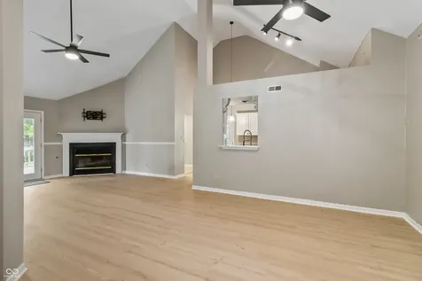 323 Lake Ridge Lane Greenwood IN 46142