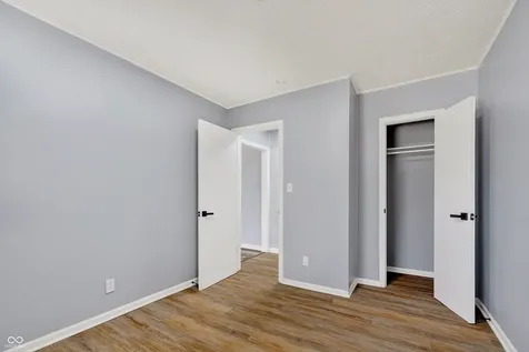 423 N Holmes Avenue Indianapolis IN 46222