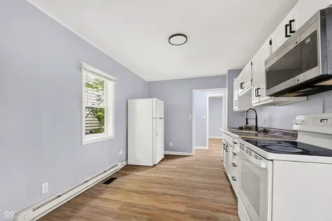 423 N Holmes Avenue Indianapolis IN 46222