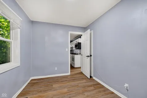 423 N Holmes Avenue Indianapolis IN 46222