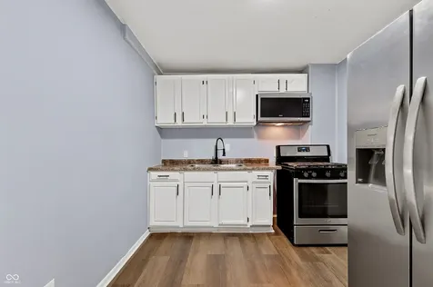 423 N Holmes Avenue Indianapolis IN 46222