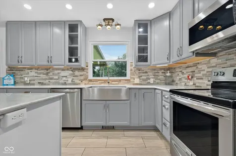 2307 Starlight Drive Anderson IN 46012