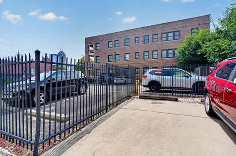 706 N East Street Indianapolis IN 46202
