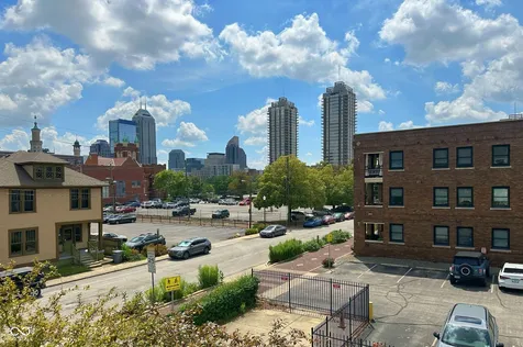 706 N East Street Indianapolis IN 46202
