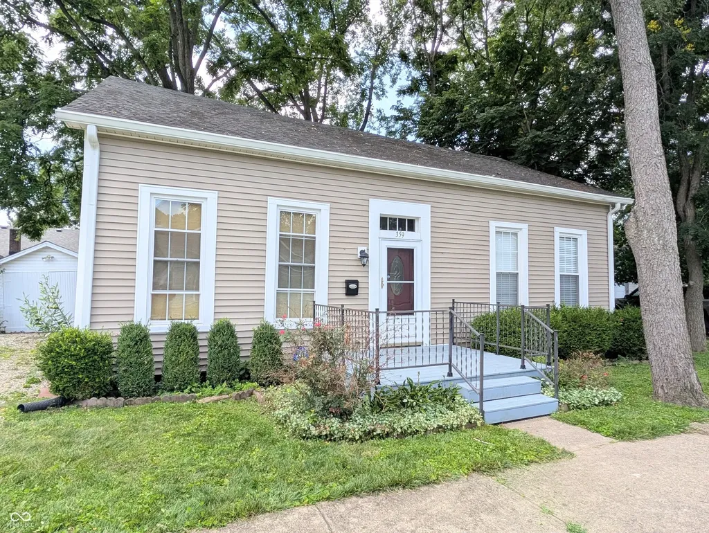 359 E Harrison Street Martinsville IN 46151