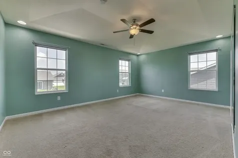 524 Haywood Drive Greenfield IN 46140