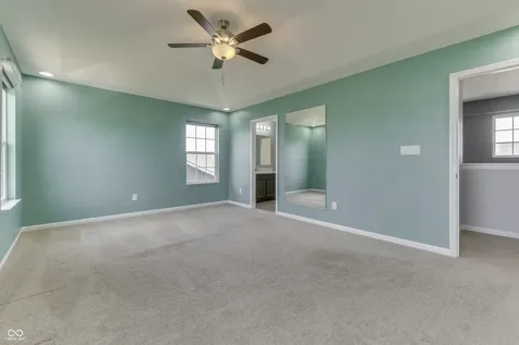 524 Haywood Drive Greenfield IN 46140