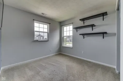 524 Haywood Drive Greenfield IN 46140