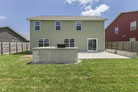 524 Haywood Drive Greenfield IN 46140
