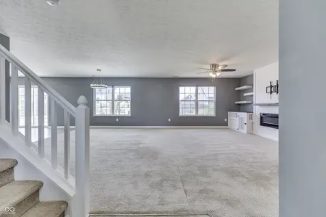 524 Haywood Drive Greenfield IN 46140