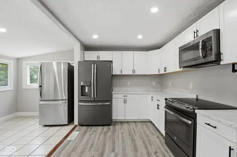 6025 Westhaven Drive Indianapolis IN 46254
