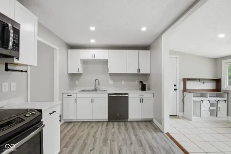6025 Westhaven Drive Indianapolis IN 46254