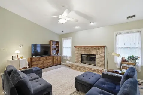 737 Franklin Court Greenfield IN 46140