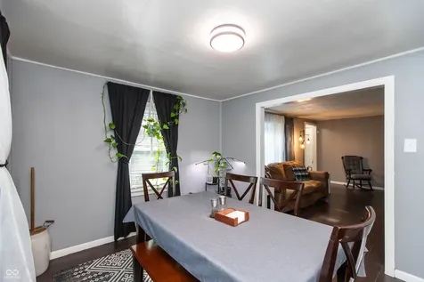206 N Worth Avenue Indianapolis IN 46224