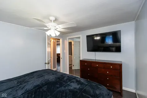 206 N Worth Avenue Indianapolis IN 46224