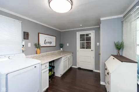 206 N Worth Avenue Indianapolis IN 46224
