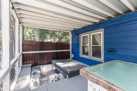 206 N Worth Avenue Indianapolis IN 46224