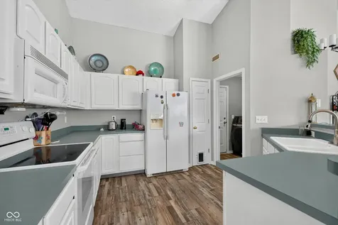 788 Weeping Way Lane Avon IN 46123