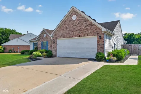 788 Weeping Way Lane Avon IN 46123