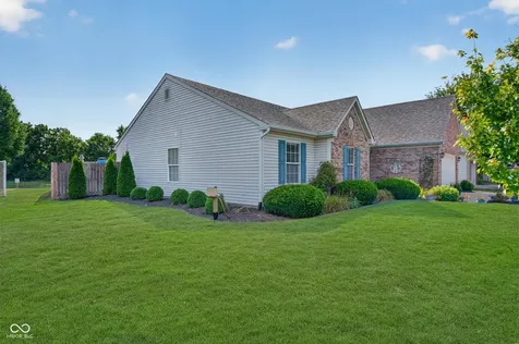 788 Weeping Way Lane Avon IN 46123