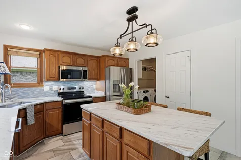 5054 Braemar Street Avon IN 46123