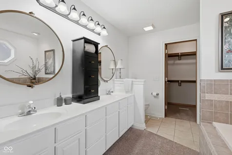 5054 Braemar Street Avon IN 46123