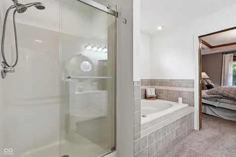 5054 Braemar Street Avon IN 46123