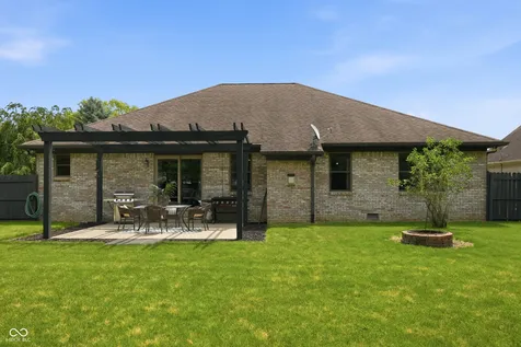 5054 Braemar Street Avon IN 46123