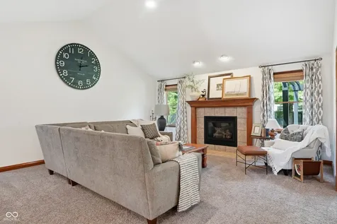 5054 Braemar Street Avon IN 46123
