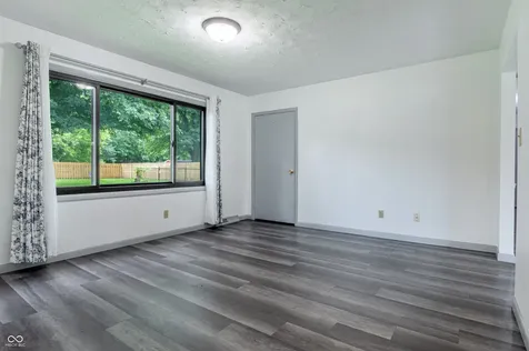 3539 E Southport Road Indianapolis IN 46227