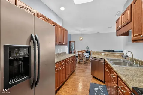 2359 Colfax Lane Indianapolis IN 46260