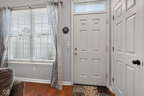 2359 Colfax Lane Indianapolis IN 46260