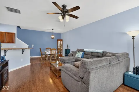 2359 Colfax Lane Indianapolis IN 46260