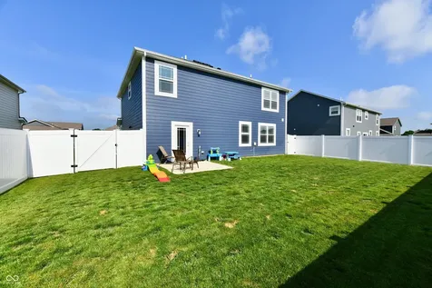 678 Blackrock Drive Pendleton IN 46064