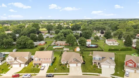 3268 S Cordell Road New Palestine IN 46163