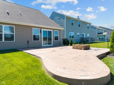 8637 S Tibbs Avenue Indianapolis IN 46217