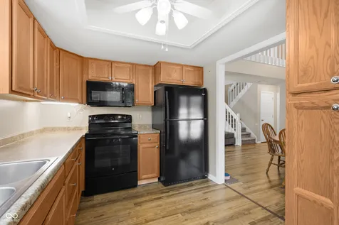 2458 Chaseway Court Indianapolis IN 46268