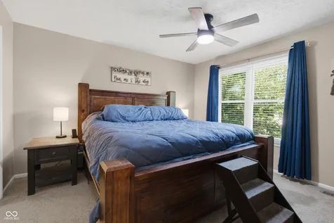 2458 Chaseway Court Indianapolis IN 46268