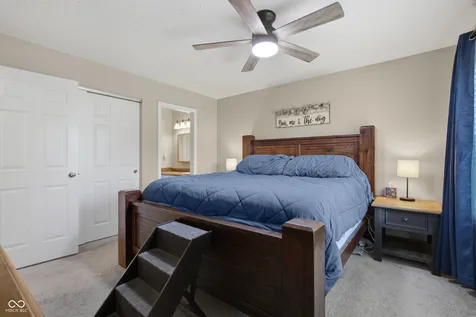 2458 Chaseway Court Indianapolis IN 46268