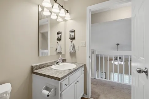 2458 Chaseway Court Indianapolis IN 46268