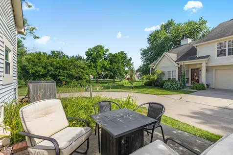 2458 Chaseway Court Indianapolis IN 46268