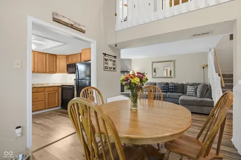 2458 Chaseway Court Indianapolis IN 46268