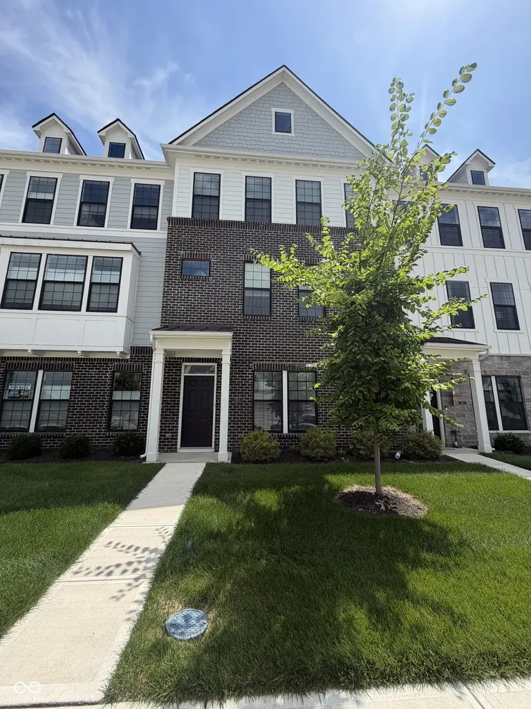 3263 Morab Drive Zionsville IN 46077